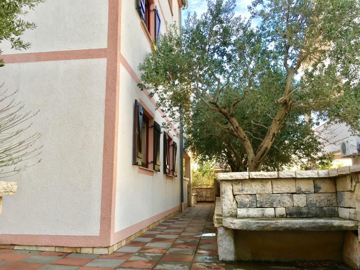 Lavender House Leilighet Maslenica Eksteriør bilde
